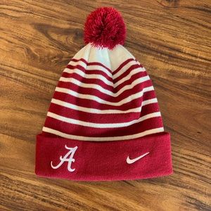 Nike Alabama Crimson Tide Striped Sideline Cuffed Knit Hat Adult Size